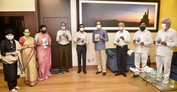 Dr. Ravinder Singal (IPS) launches his new book Deccan Cliffhanger.