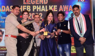 Prayaas Music Academy Founder Santasree Bhattacharya Honored with Legend “Dadasaheb Phalke Award 2022”