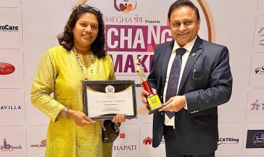 Dr Padmakar Nandekar Is Bestowed with Distinguished Changemaker 2022 Award By Economic Times