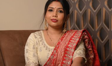 ASHREETA MOHANTY - Launching her magazine JOURNEY HIGH and Awarded with BE THE ONE award